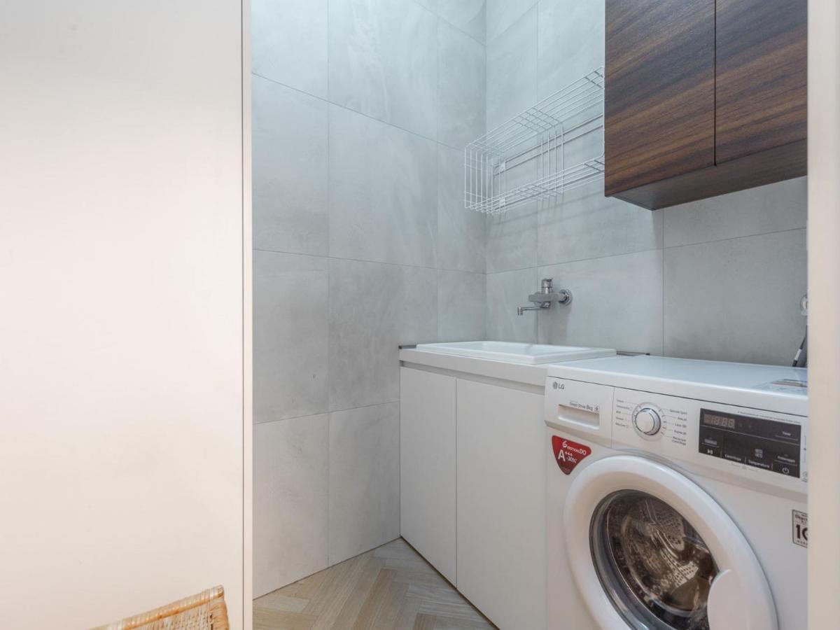 The Best Rent - Spacious Three-Bedroom Apartment With Terrace Milan Exterior photo