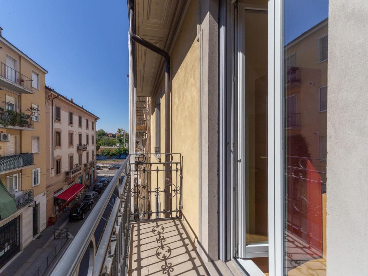The Best Rent - Spacious Three-Bedroom Apartment With Terrace Milan Exterior photo